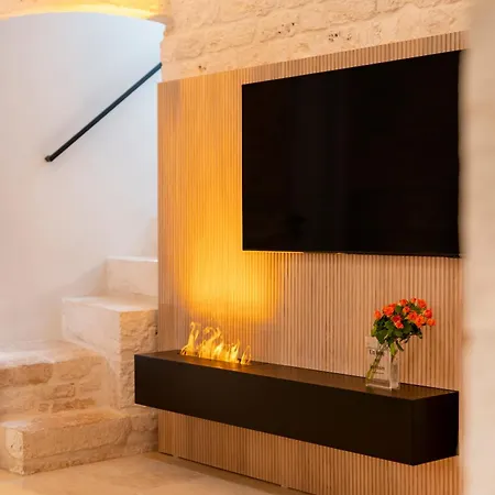 Appartamento Naiira Luxury Trullo - Jacuzzi And Patio *