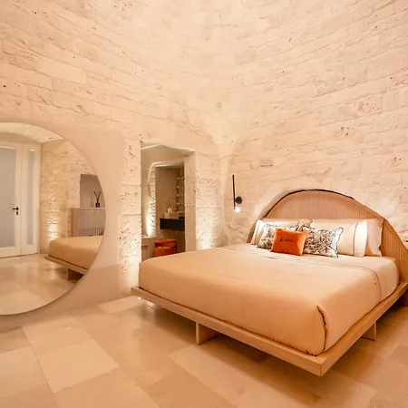 Naiira Luxury Trullo - Jacuzzi And Patio Alberobello